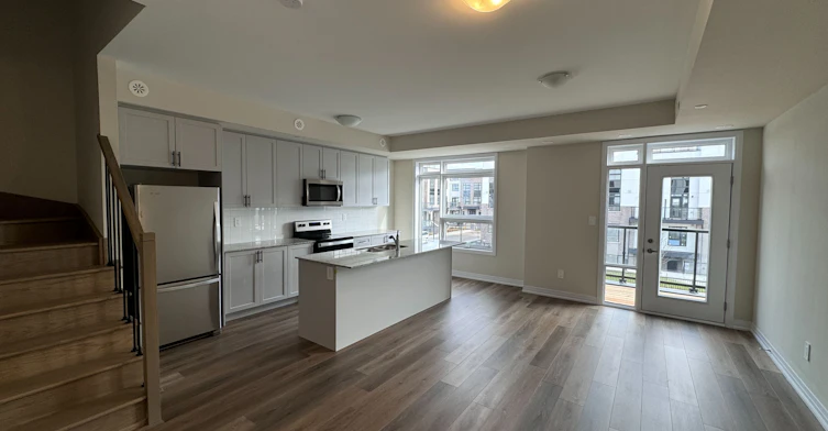 109-1593 Rose Way, Milton, ON, L9T 7E7 - 2