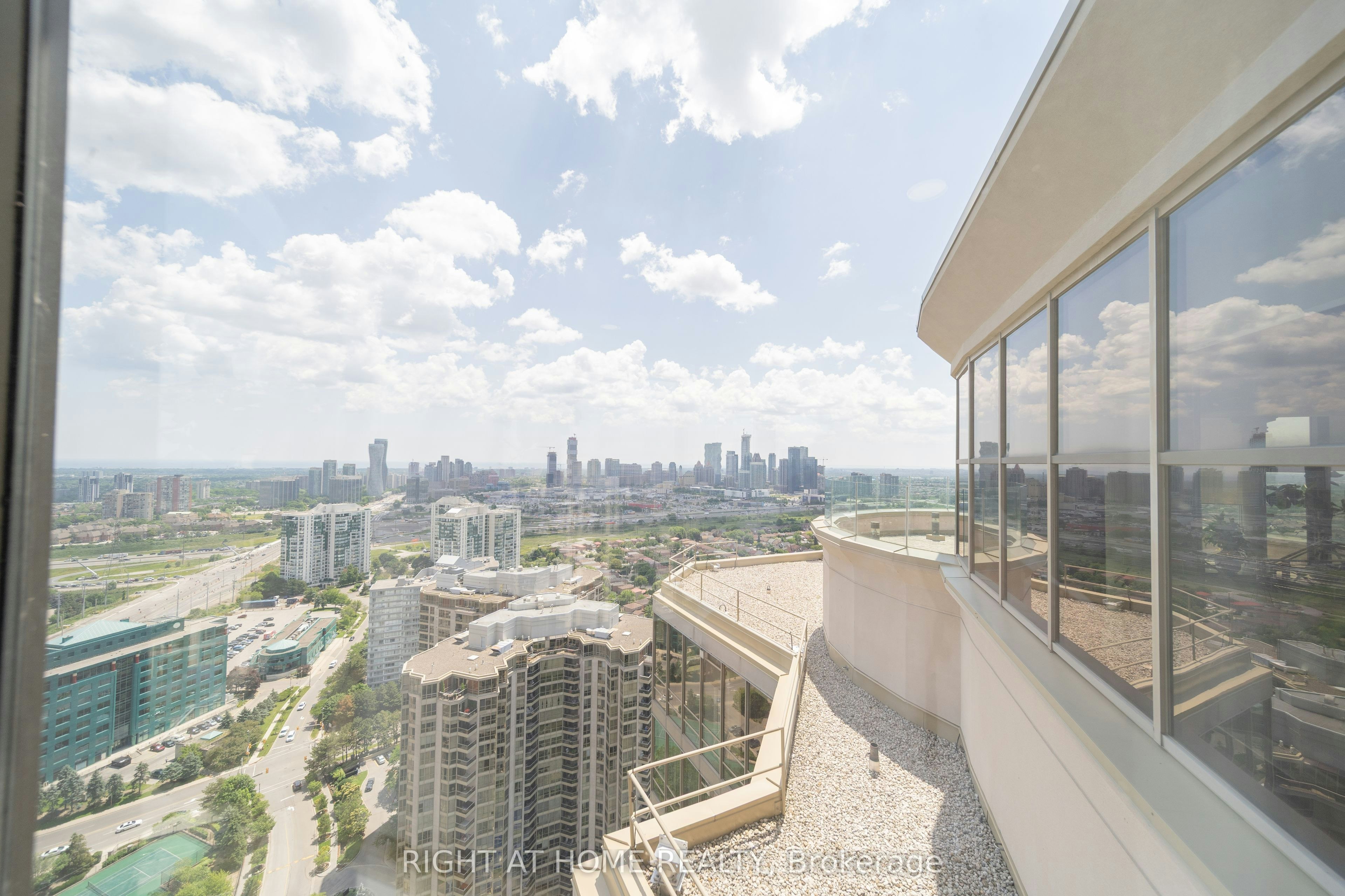 1910-45 Kingsbridge Garden Circle, Mississauga, ON, L5R 3K4 - 38