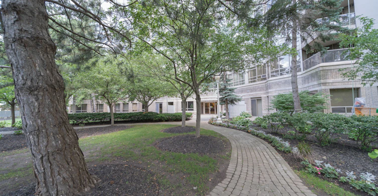 1910-45 Kingsbridge Garden Circle, Mississauga, ON, L5R 3K4 - 31
