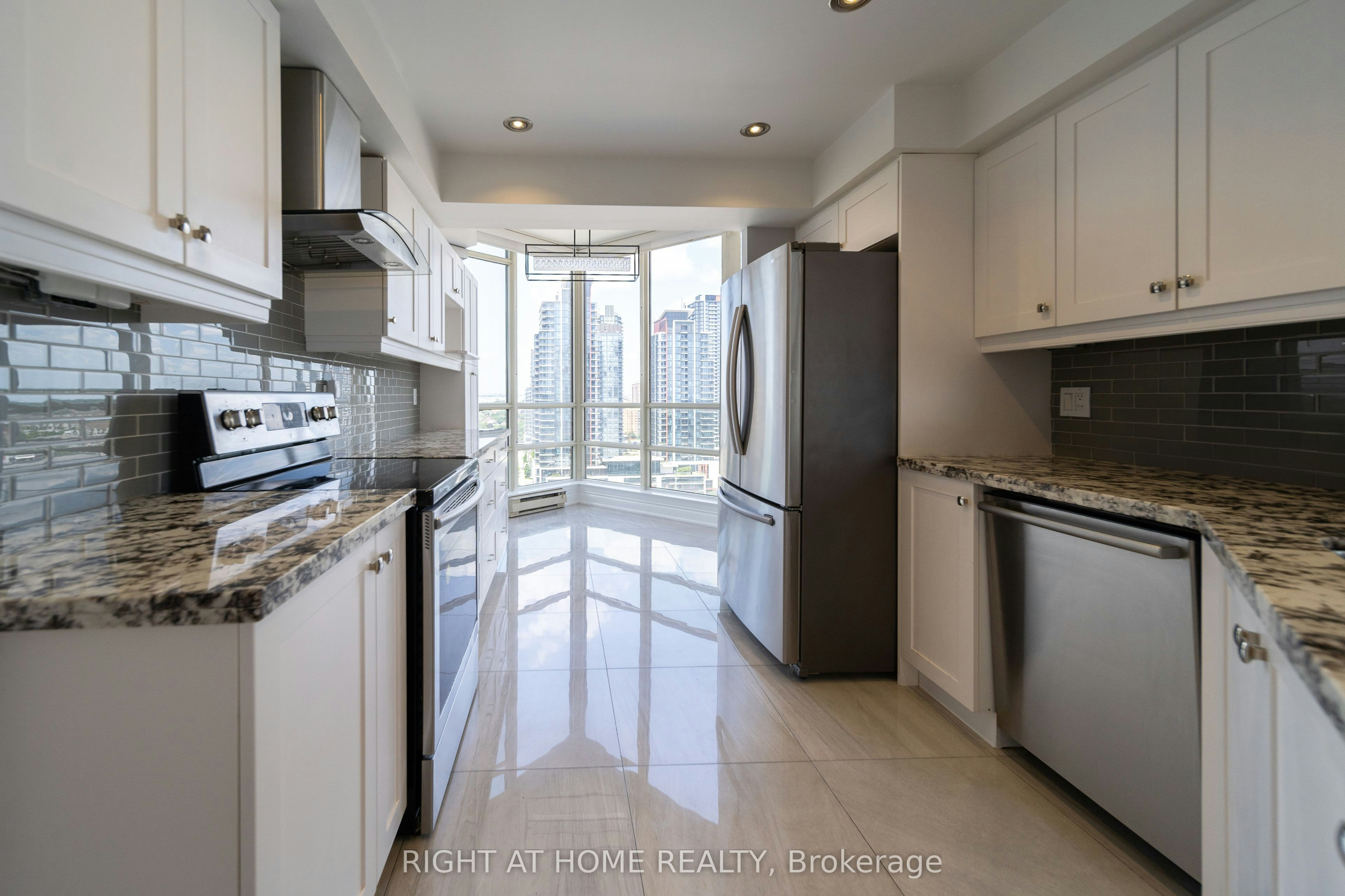 1910-45 Kingsbridge Garden Circle, Mississauga, ON, L5R 3K4 - 21