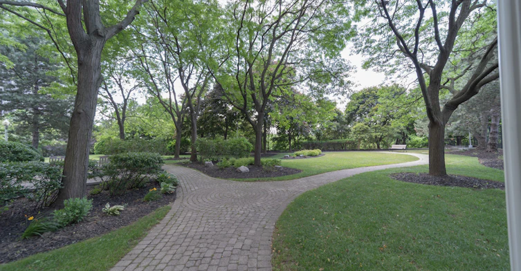 1910-45 Kingsbridge Garden Circle, Mississauga, ON, L5R 3K4 - 30