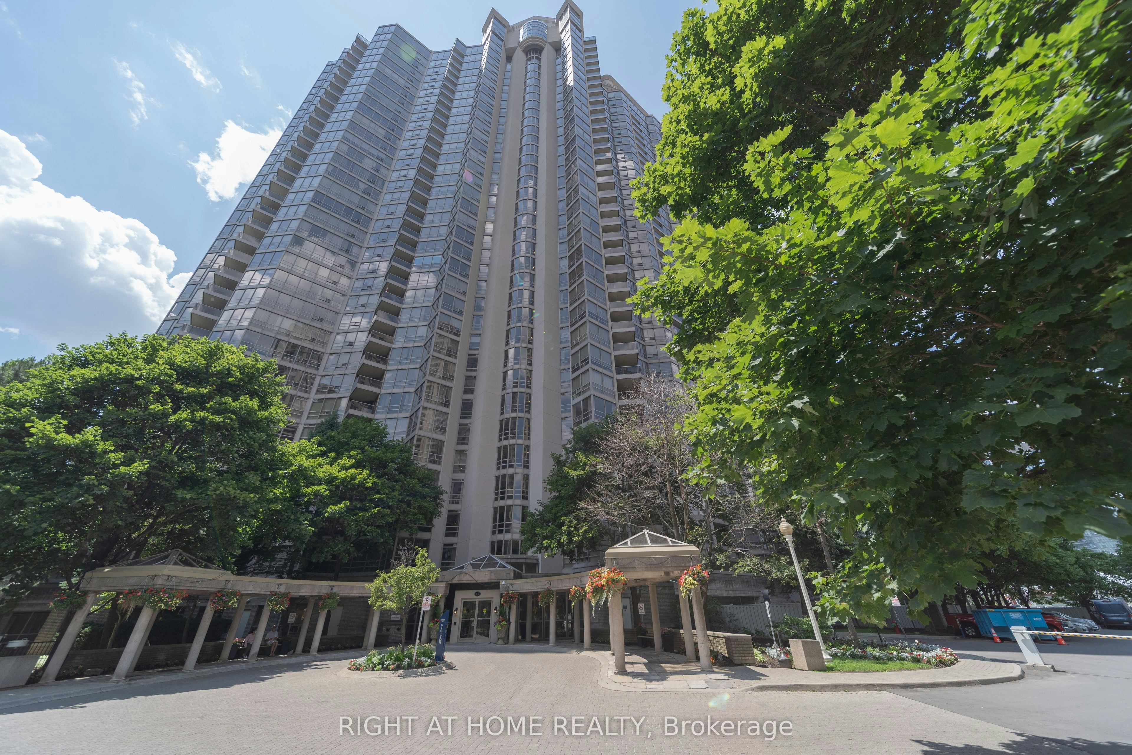 1910-45 Kingsbridge Garden Circle, Mississauga, ON, L5R 3K4 - 41