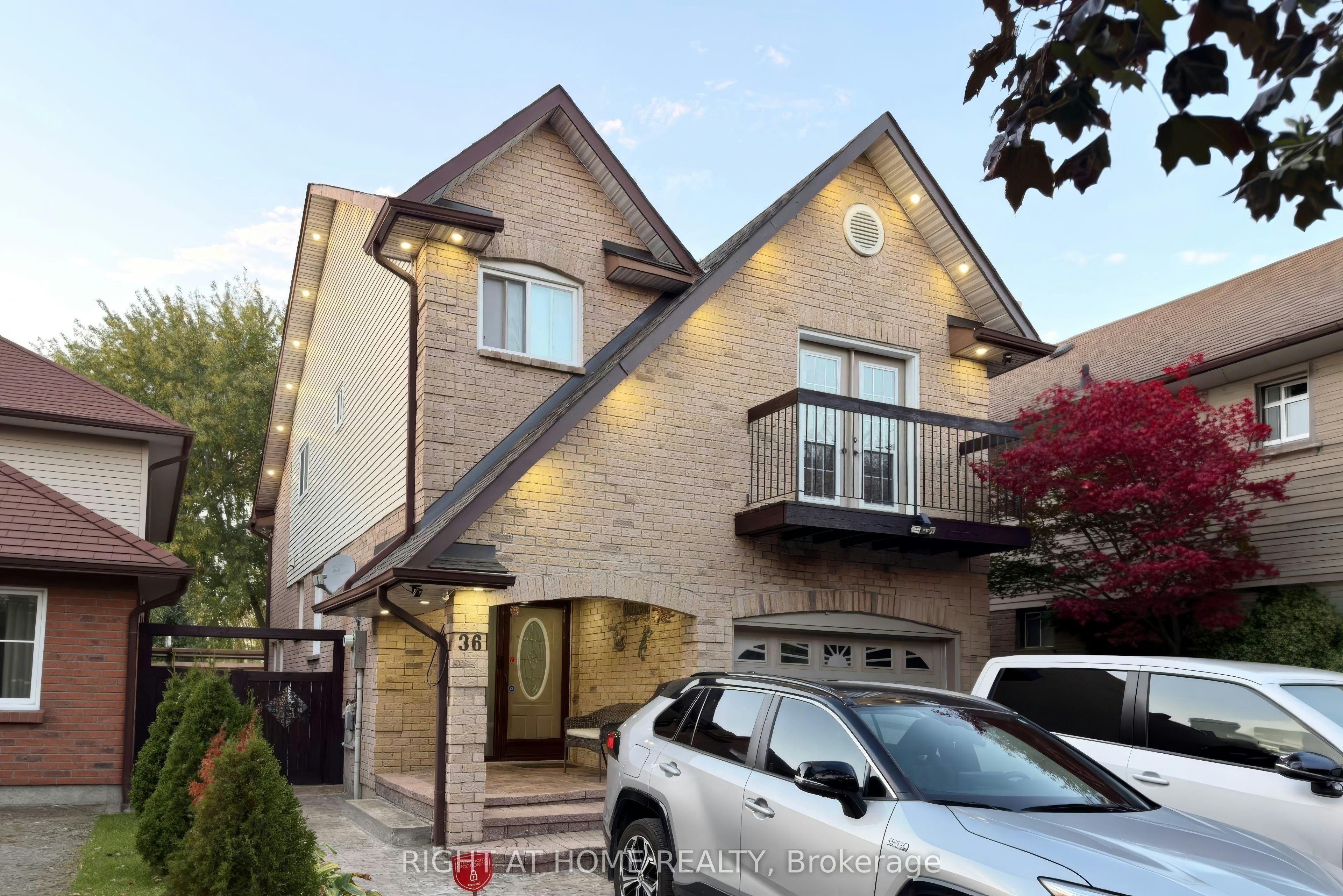 36 Burton Road S, Brampton, ON, L6X 1M7
