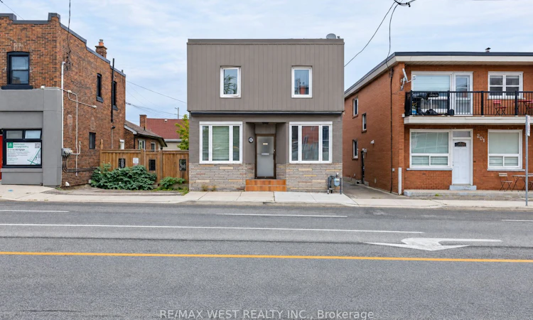 203 Islington Avenue