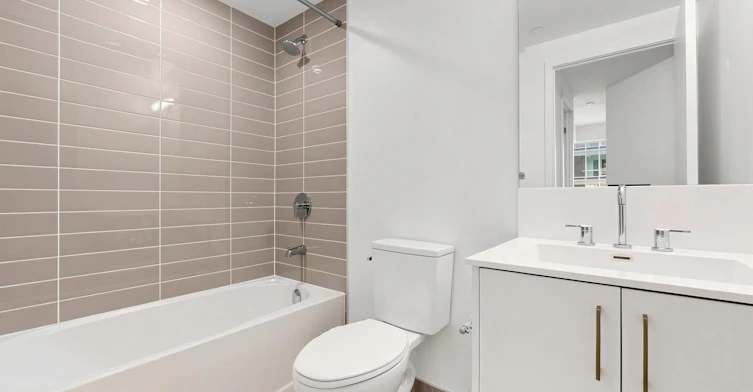 1115-4010 Eglinton Avenue W, Toronto, ON, M9A 0G5 - 18