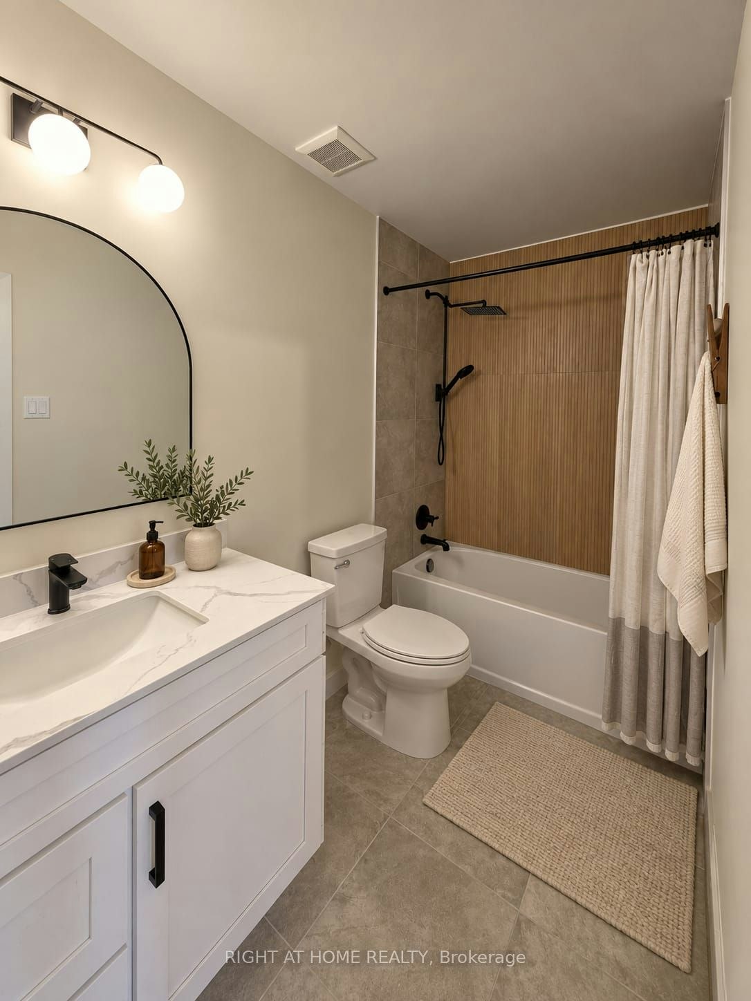 4-1230 Gripsholm Road, Mississauga, ON, L4Y 2G9 - 10