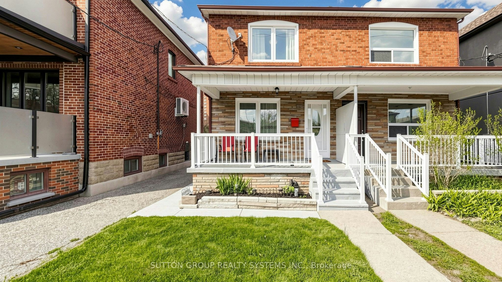 91 Kirknewton Road, Toronto, ON, M6E 3X9