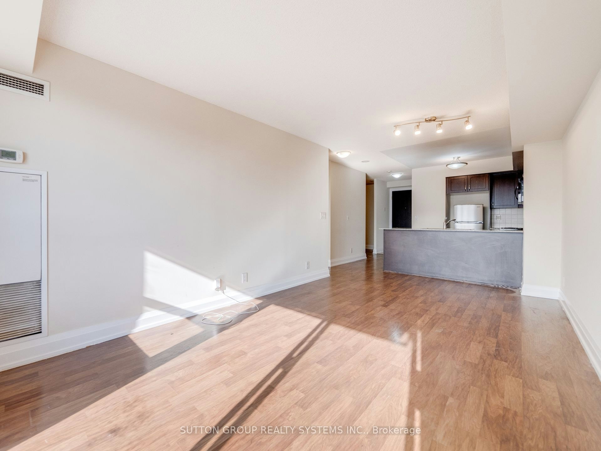 606-55 De Boers Drive, Toronto, ON, M3J 0G5 - 20