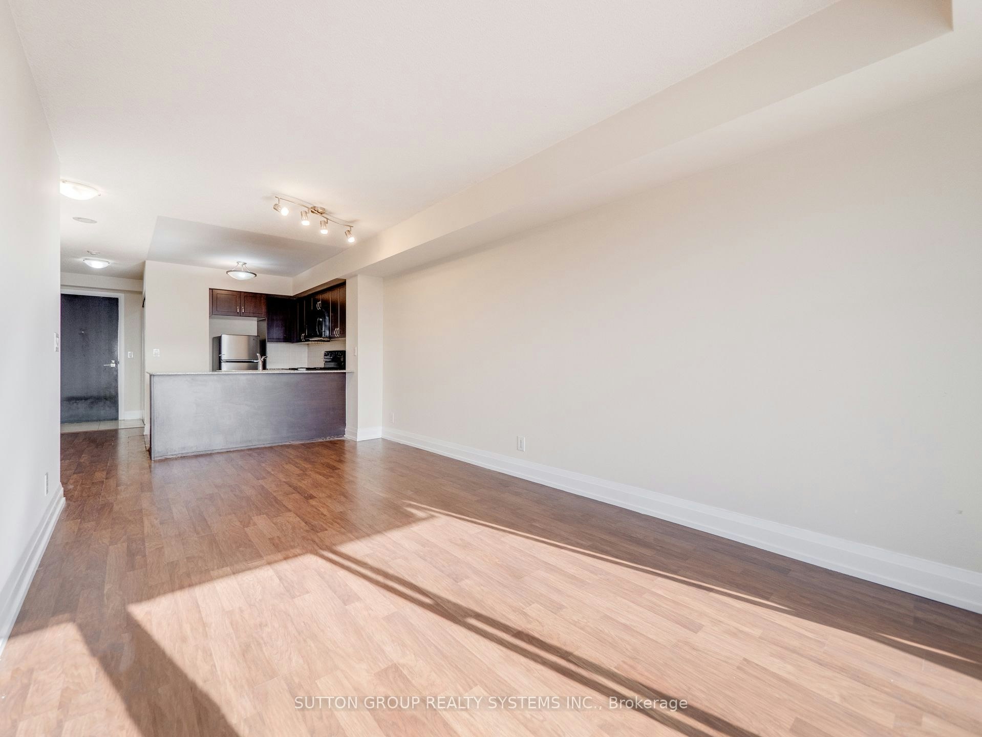 606-55 De Boers Drive, Toronto, ON, M3J 0G5 - 19
