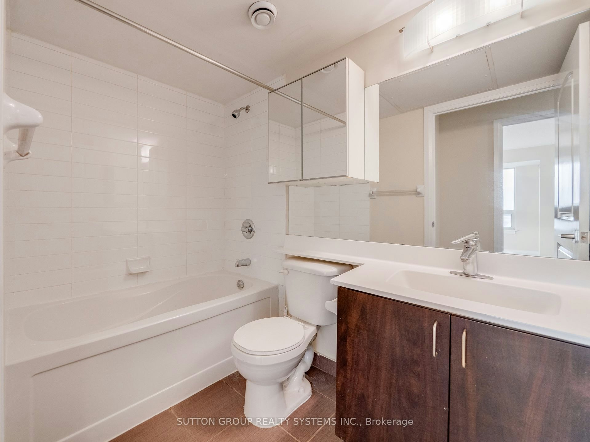 606-55 De Boers Drive, Toronto, ON, M3J 0G5 - 21