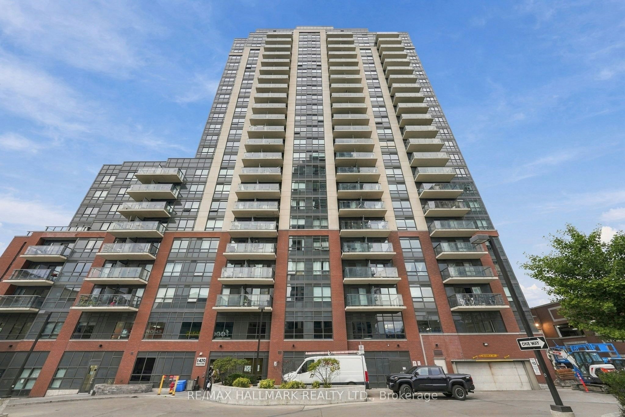 1408-1420 Dupont Street, Toronto, ON, M6H 4J8 - 3