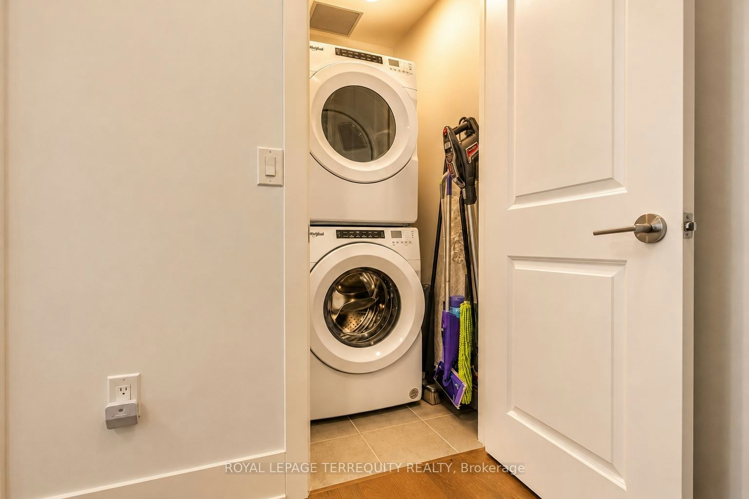 702-1063 Douglas Mccurdy Common, Mississauga, ON, L5G 0C5 - 16