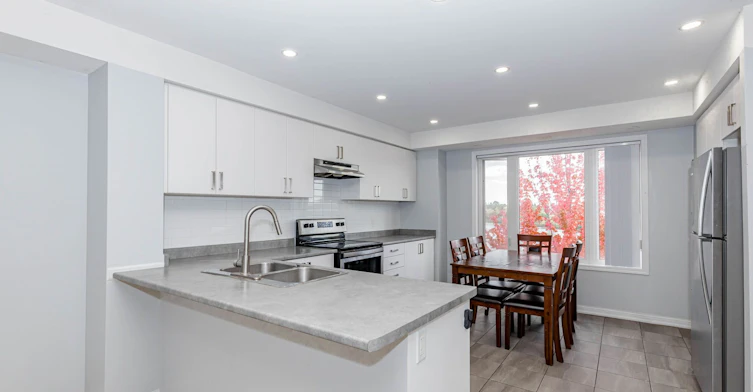 72-1 Beckenrose Court, Brampton, ON, L6Y 6G2 - 7