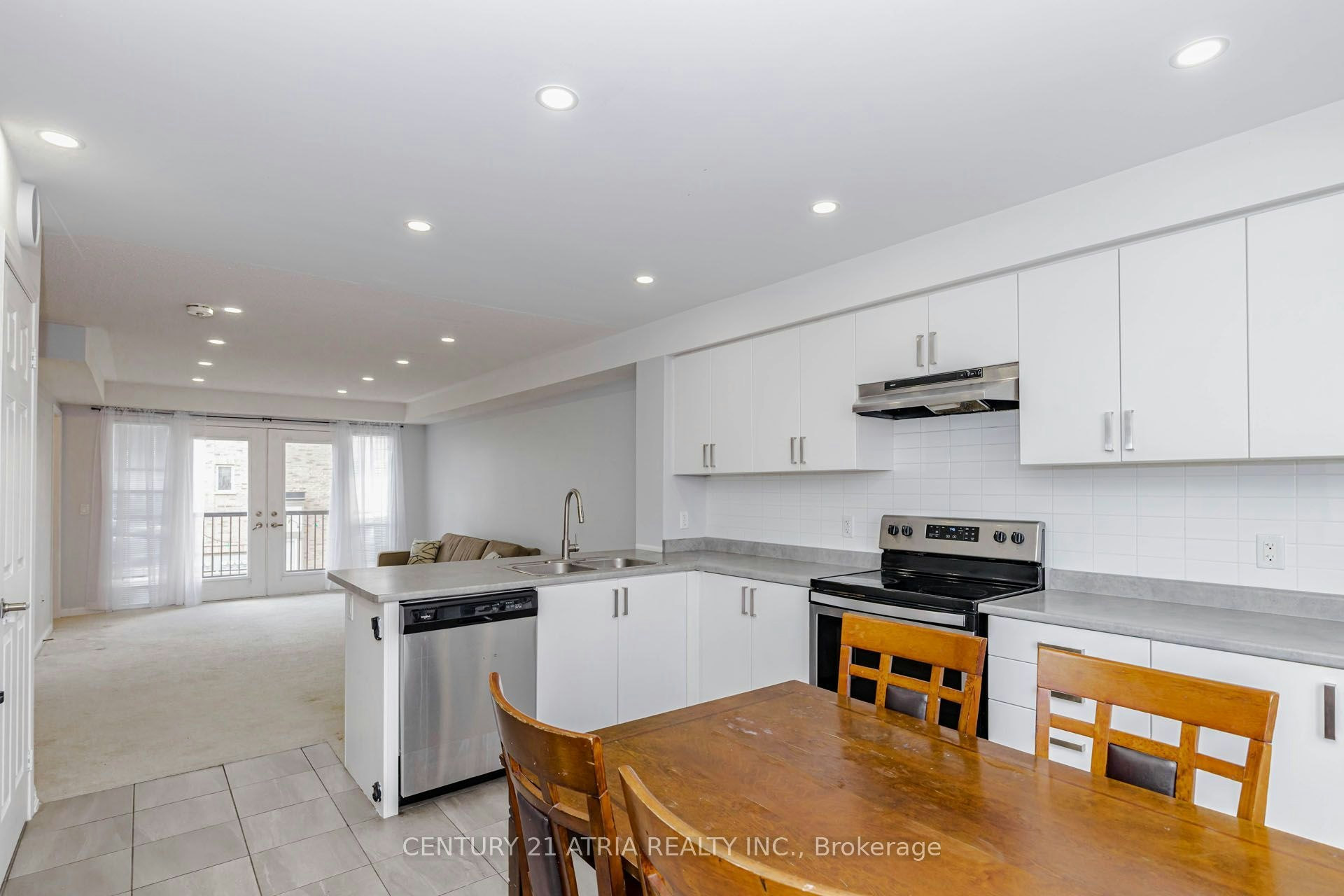 72-1 Beckenrose Court, Brampton, ON, L6Y 6G2 - 12