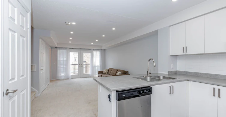 72-1 Beckenrose Court, Brampton, ON, L6Y 6G2 - 13