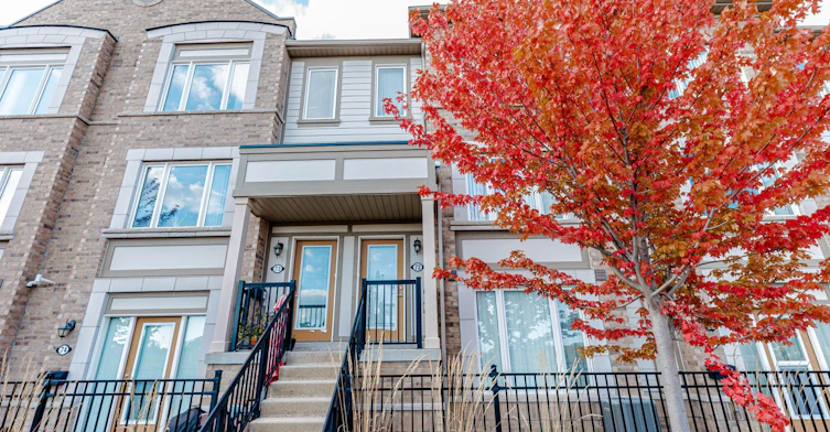72-1 Beckenrose Court, Brampton, ON, L6Y 6G2
