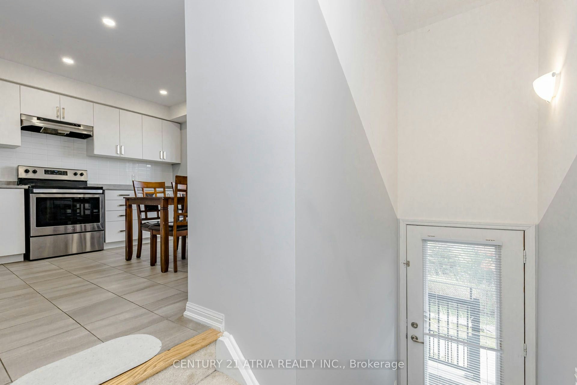 72-1 Beckenrose Court, Brampton, ON, L6Y 6G2 - 5