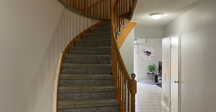 26 Swennen Drive, Brampton, ON, L6V 4E3 - 7