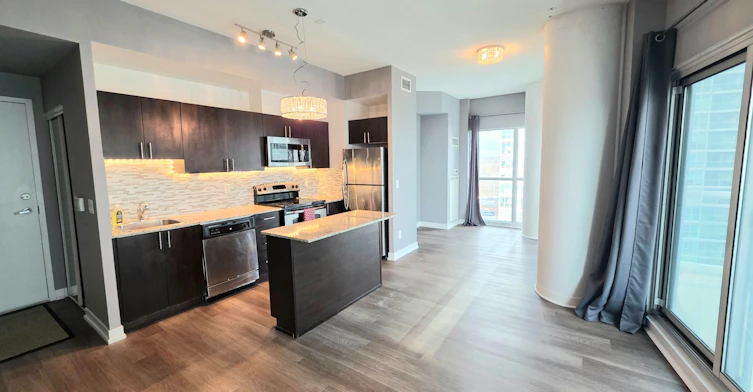 1013-155 Legion Road N, Toronto, ON, M8Y 0A7 - 8
