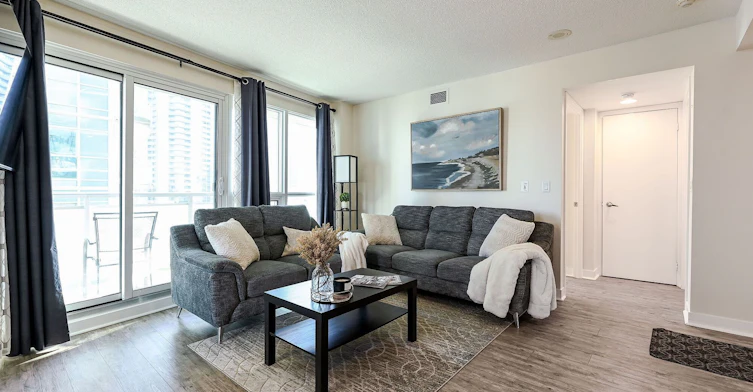 1013-155 Legion Road N, Toronto, ON, M8Y 0A7 - 5