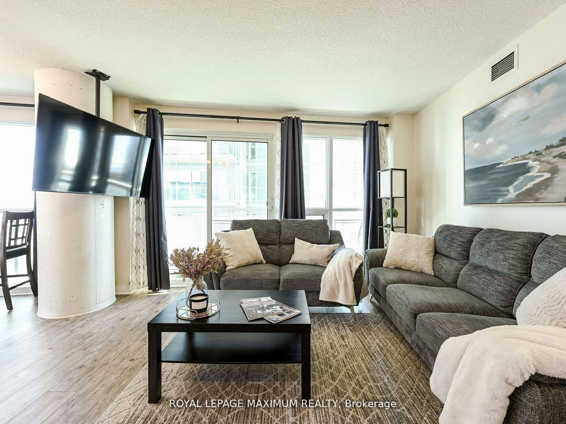 1013-155 Legion Road N, Toronto, ON, M8Y 0A7 - 4