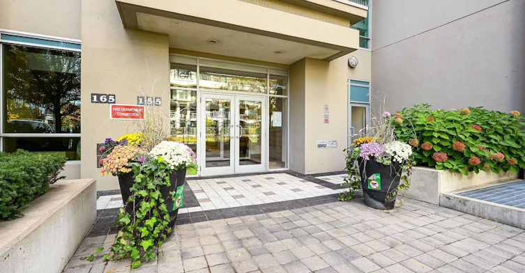 1013-155 Legion Road N, Toronto, ON, M8Y 0A7 - 2