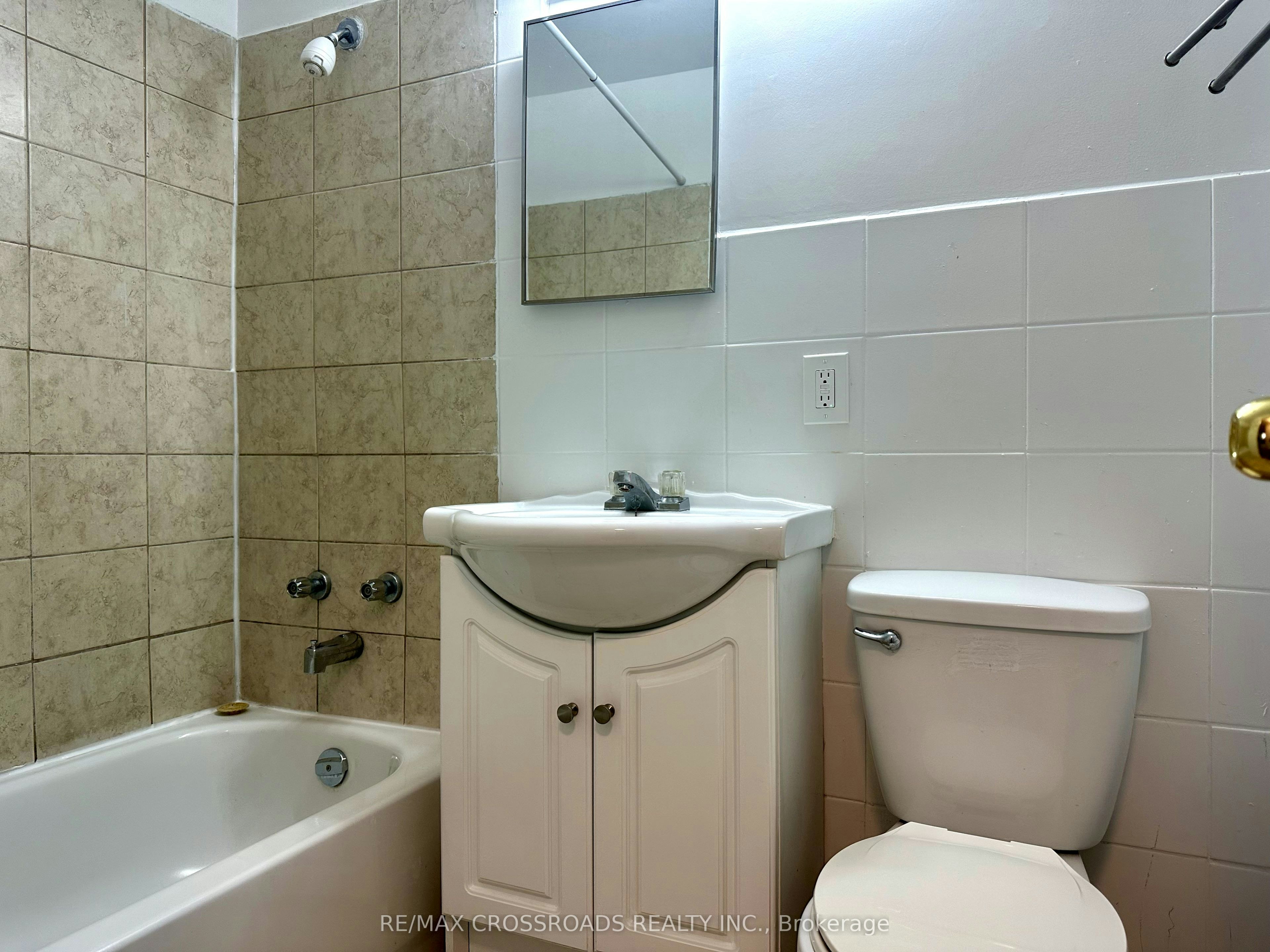 302-363 Lakeshore Road E, Mississauga, ON, L5G 1H7 - 10