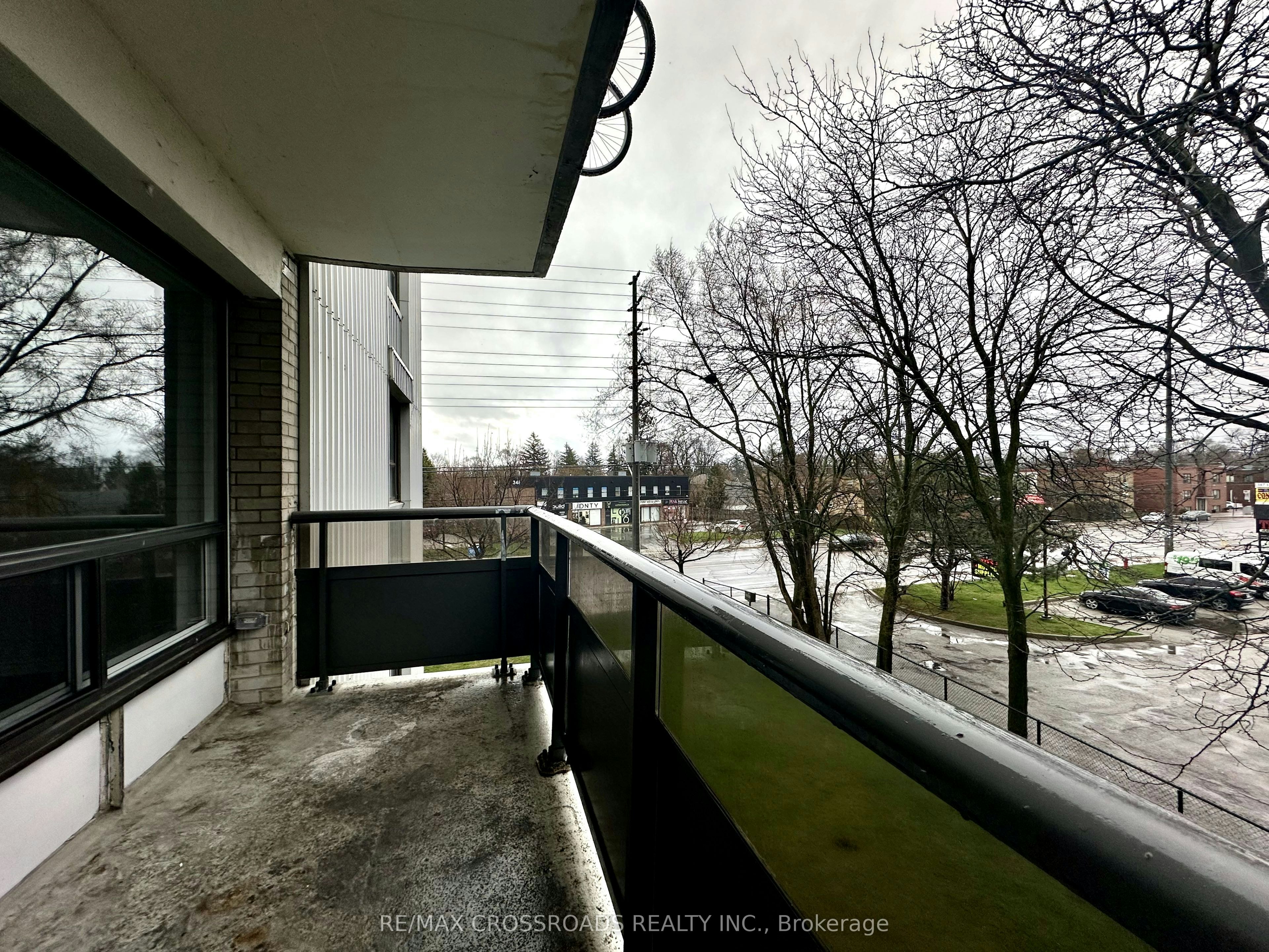 302-363 Lakeshore Road E, Mississauga, ON, L5G 1H7 - 11