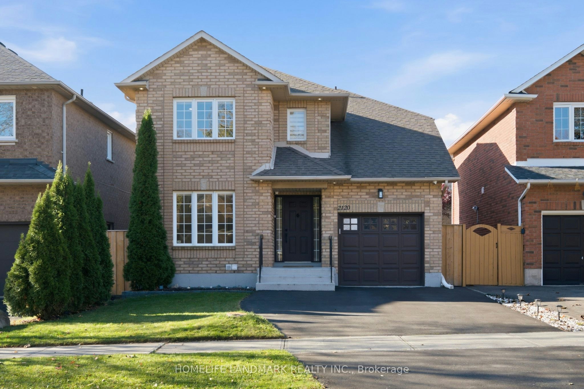 2120 Shorncliffe Boulevard, Oakville, ON, L6M 3W7