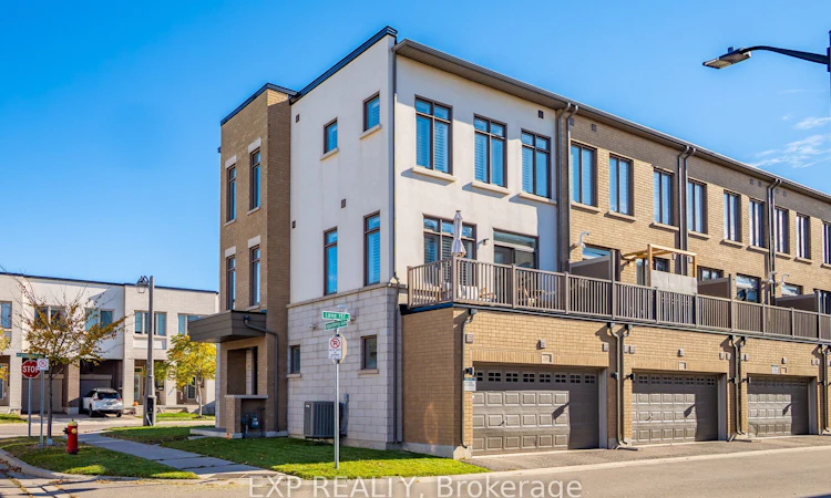 166 Loganberry Gate