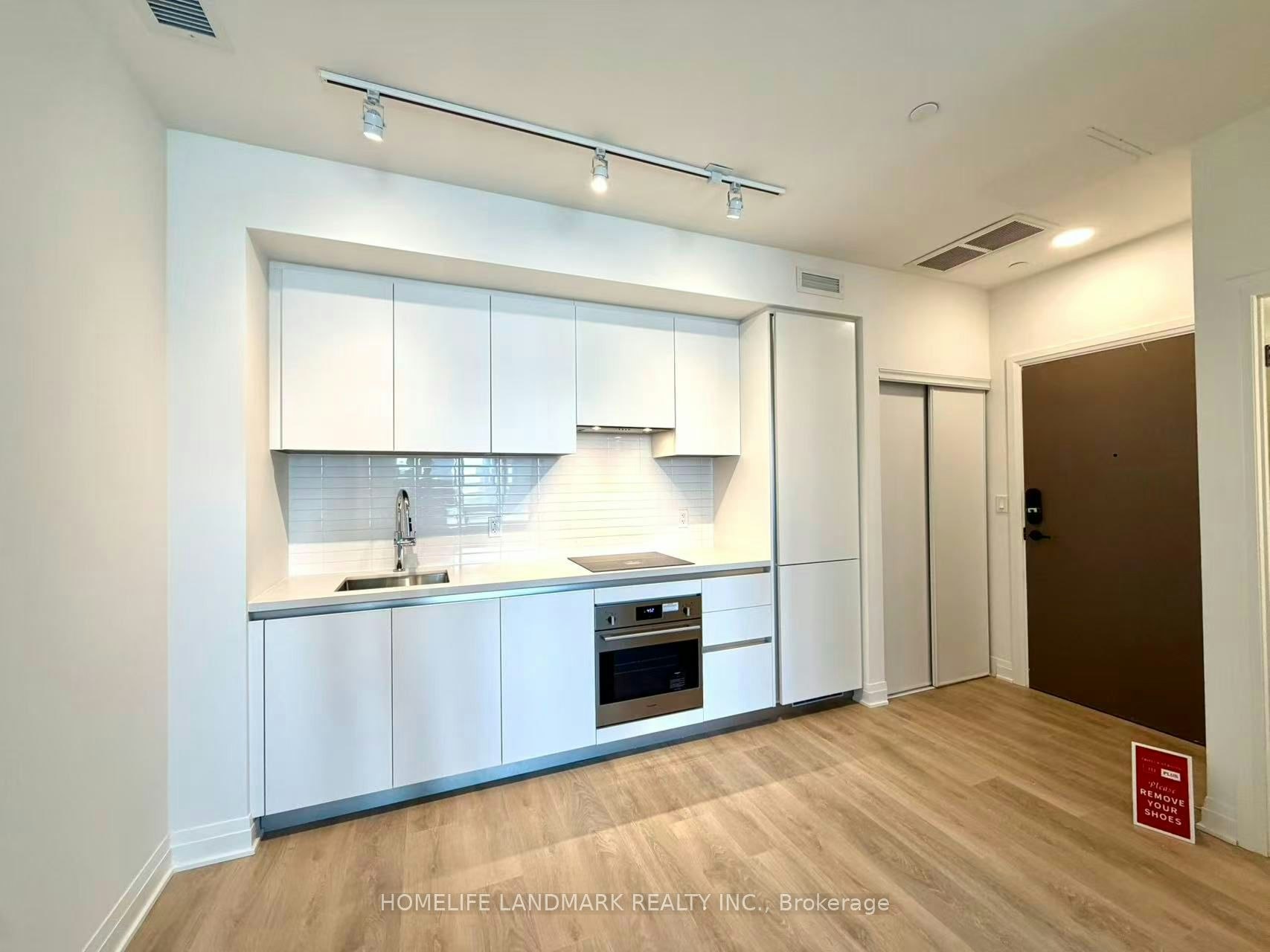 605-4015 The Exchange N/A, Mississauga, ON, L5B 0N9 - 3