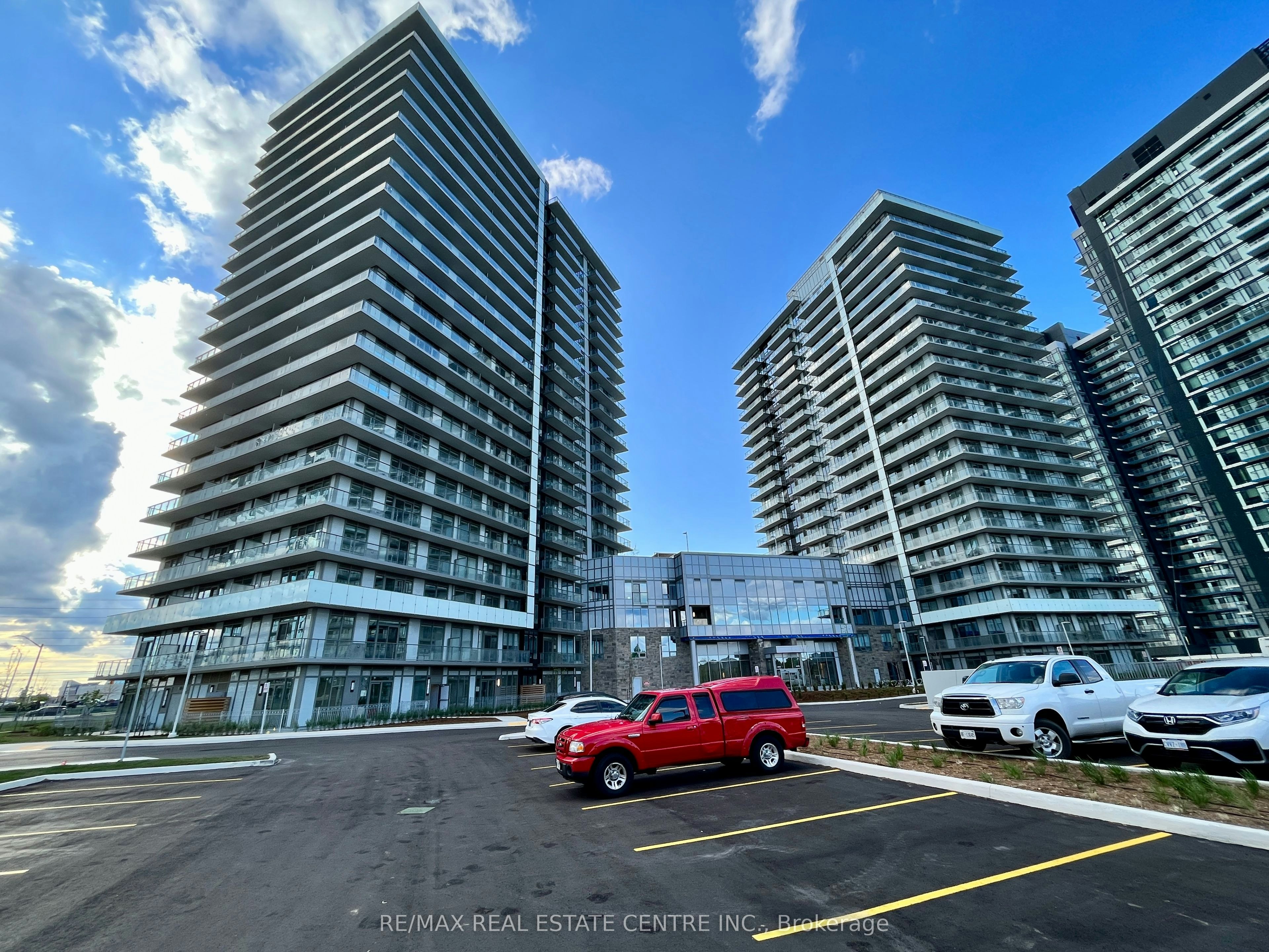 1101-4655 Metcalfe Avenue, Mississauga, ON, L5M 0Z7