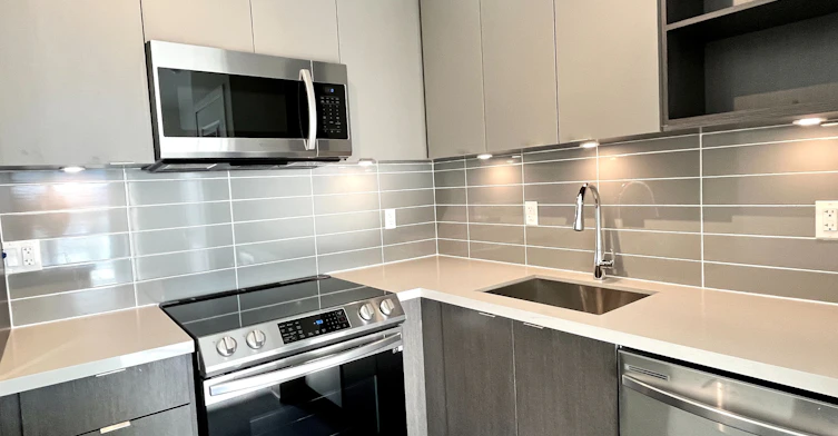 1101-4655 Metcalfe Avenue, Mississauga, ON, L5M 0Z7 - 6