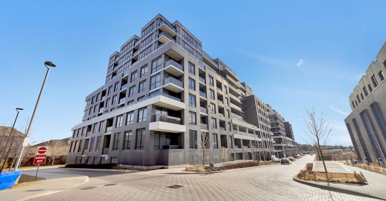 649-26 Gibbs Road, Toronto, ON, M9B 0E3