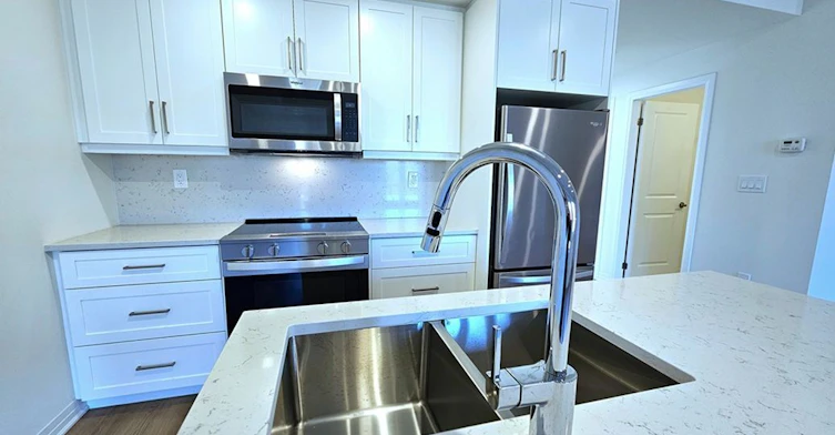 2-741 Front Royal Street, Mississauga, ON, L4Y 0G6 - 9