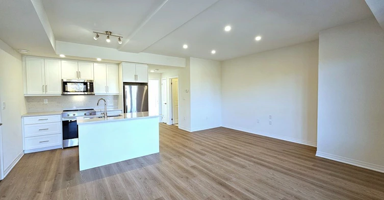 2-741 Front Royal Street, Mississauga, ON, L4Y 0G6 - 4