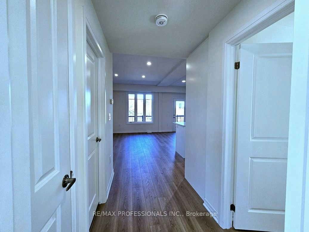 2-741 Front Royal Street, Mississauga, ON, L4Y 0G6 - 24