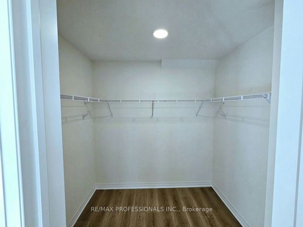 2-741 Front Royal Street, Mississauga, ON, L4Y 0G6 - 14