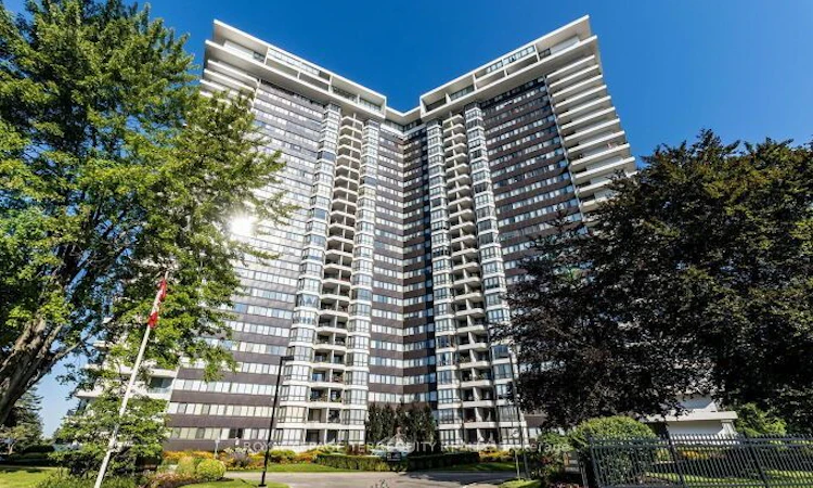 716-1333 Bloor Street