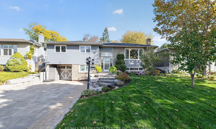 241 Bousfield Crescent