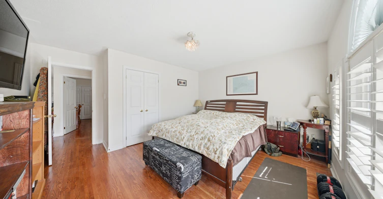 284 Maple Leaf Drive, Toronto, ON, M6L 1P3 - 24
