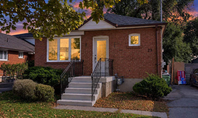 23 Loma Road
