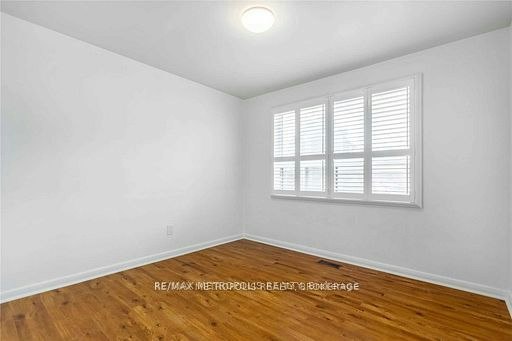MAIN-6 Jubilee Crescent, Toronto, ON, M9M 1L3 - 11