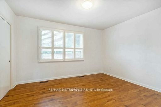 MAIN-6 Jubilee Crescent, Toronto, ON, M9M 1L3 - 12