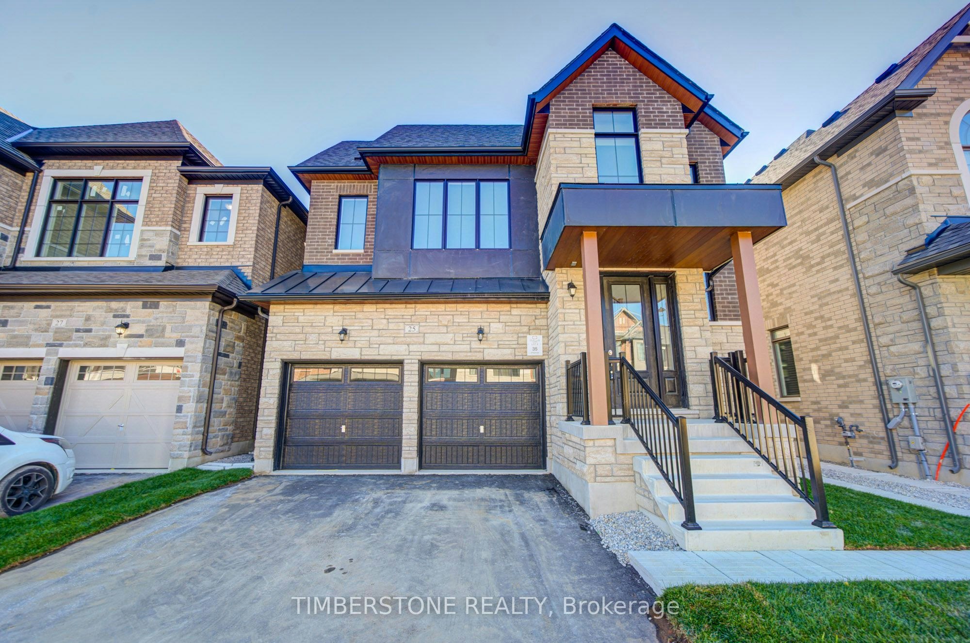 25 Raja Street, Brampton, ON, L6P 4R8