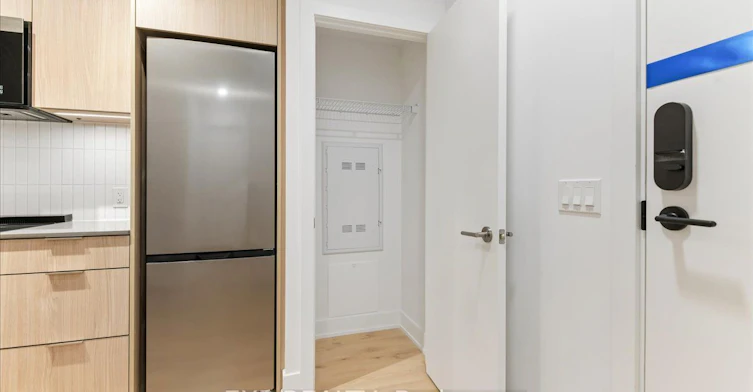 401-3008 William Cutmore Boulevard, Oakville, ON, L6H 8A4 - 21