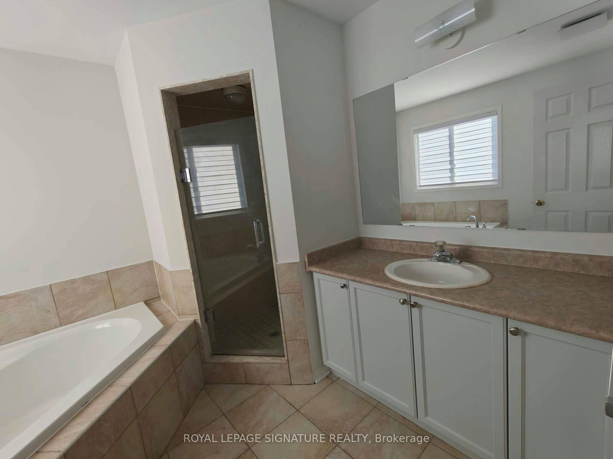 6602 Opera Glass Crescent, Mississauga, ON, L5W 1R8 - 17