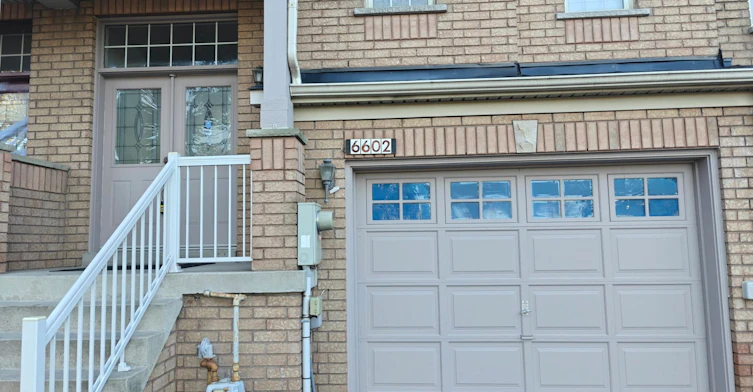 6602 Opera Glass Crescent, Mississauga, ON, L5W 1R8 - 3
