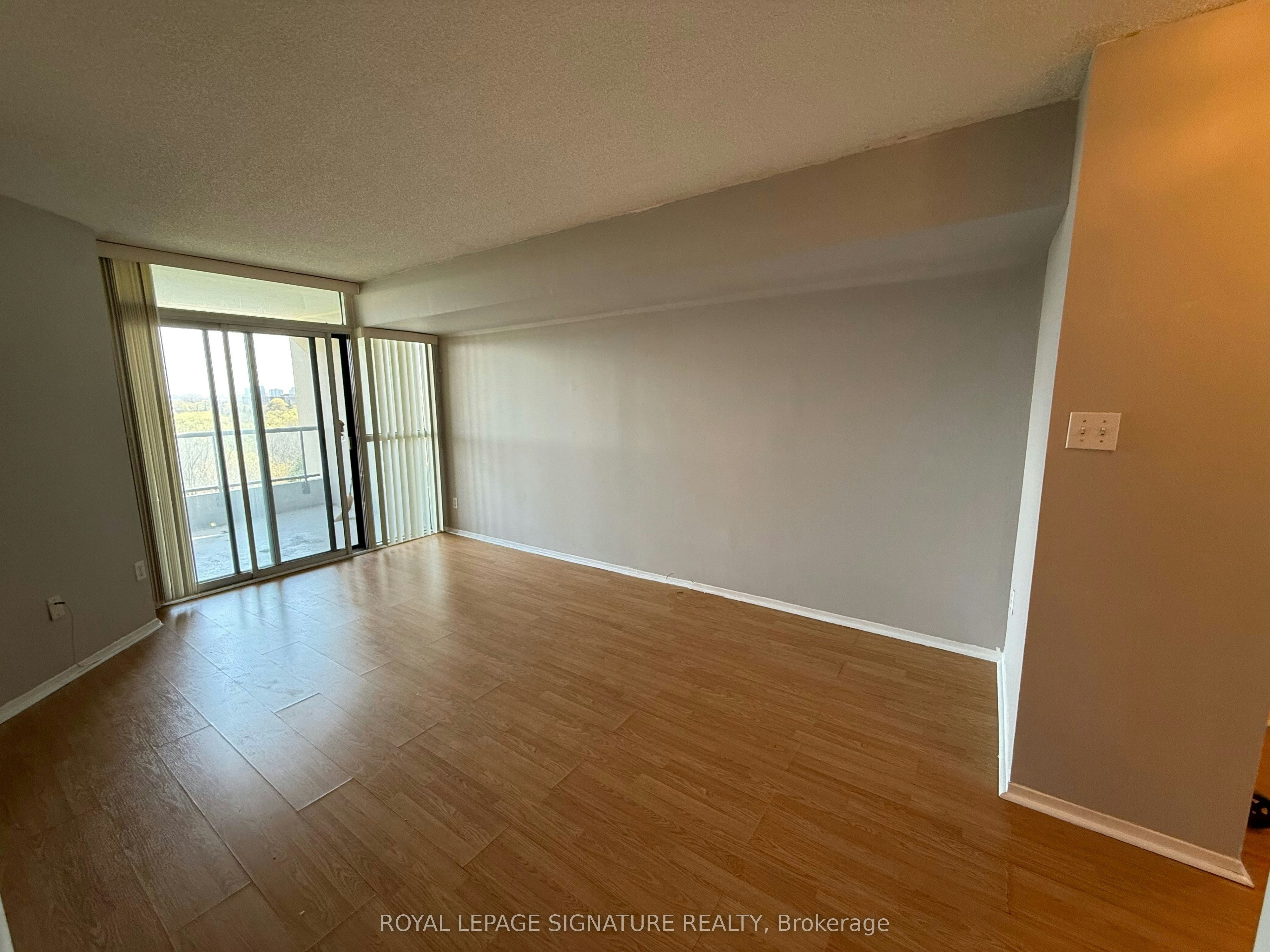 407-3 Rowntree Road, Toronto, ON, M9V 5G8 - 11
