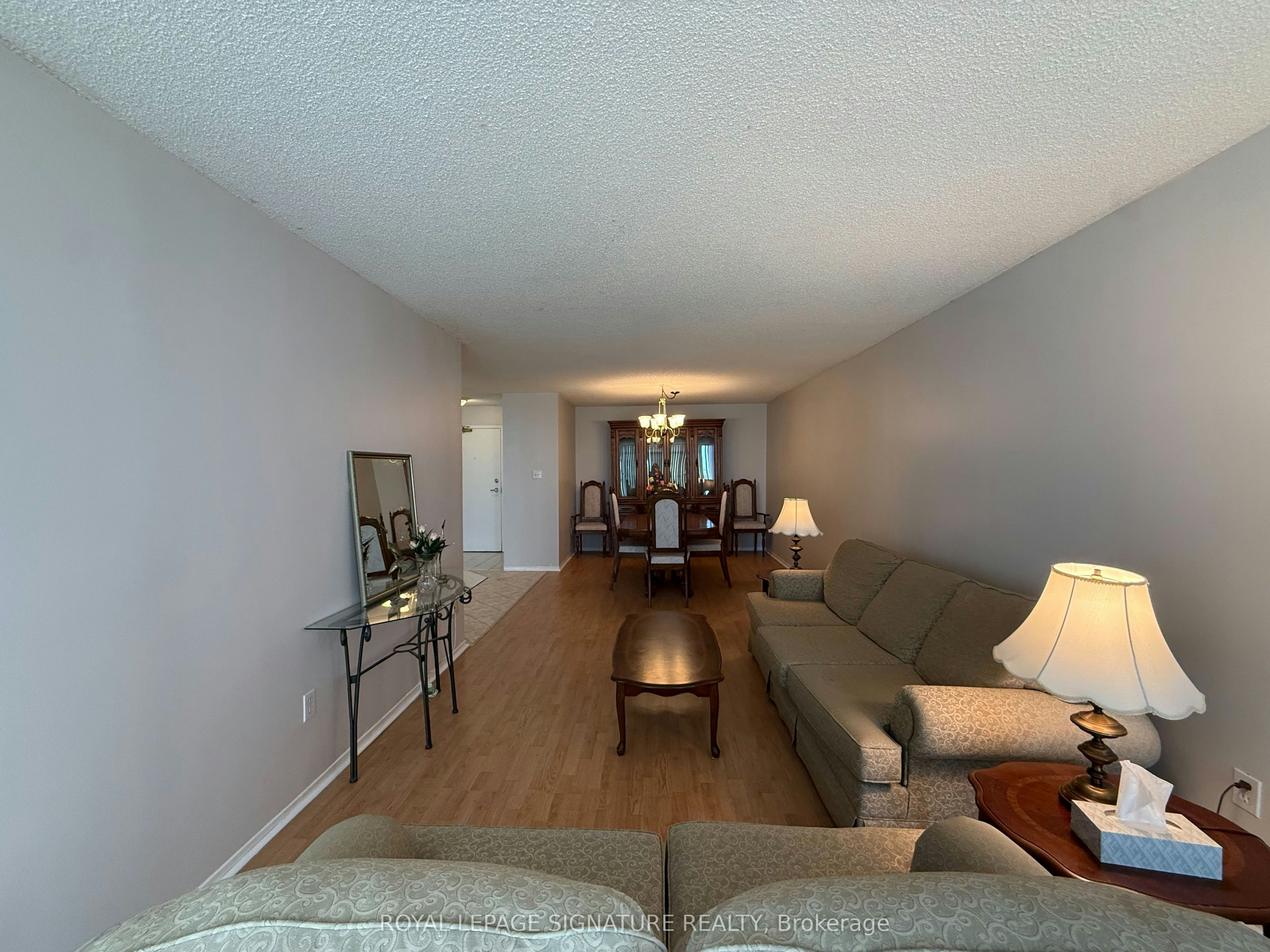 407-3 Rowntree Road, Toronto, ON, M9V 5G8 - 8